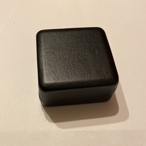 Diamond and silver ring cross size 6 Dolce Giavonna - Picture 3 of 3